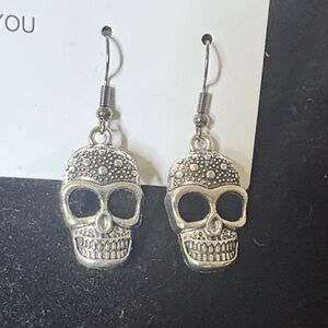 Silver Skull Dangle Earrings